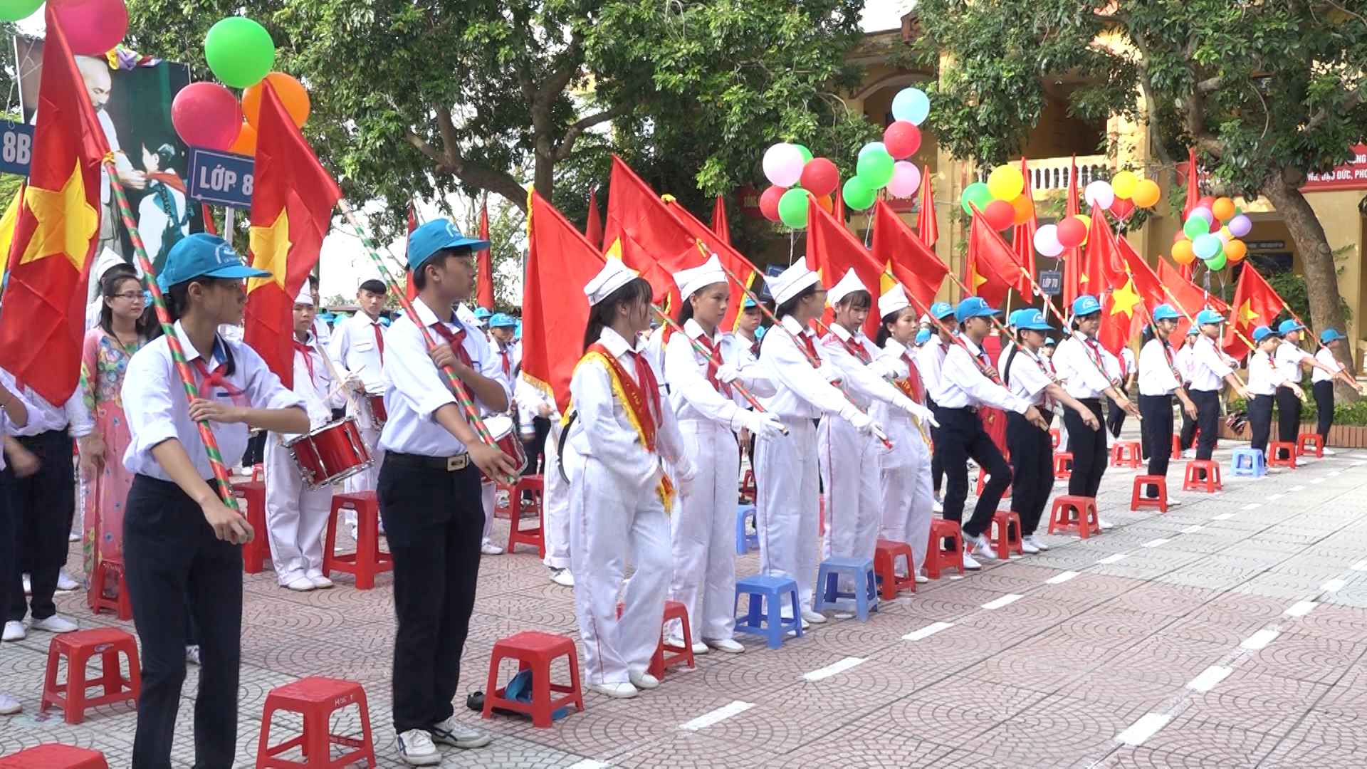 Trường THCS Lê Văn Thịnh 